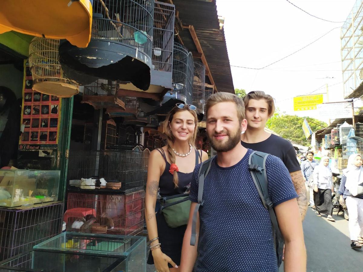 Griya Backpacker Pak Yon Bed & Breakfast มะลัง ภายนอก รูปภาพ